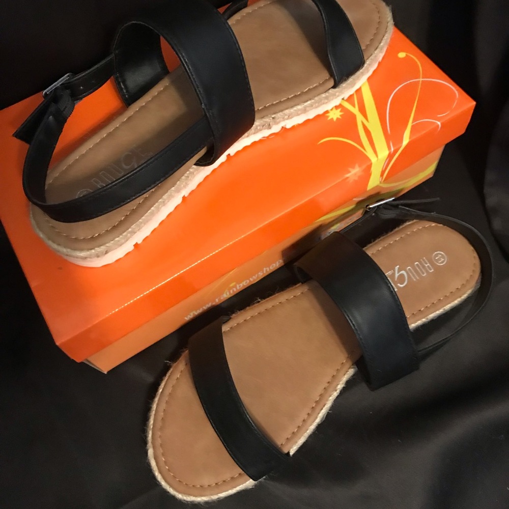 Black Sandals size 11 style cohesive